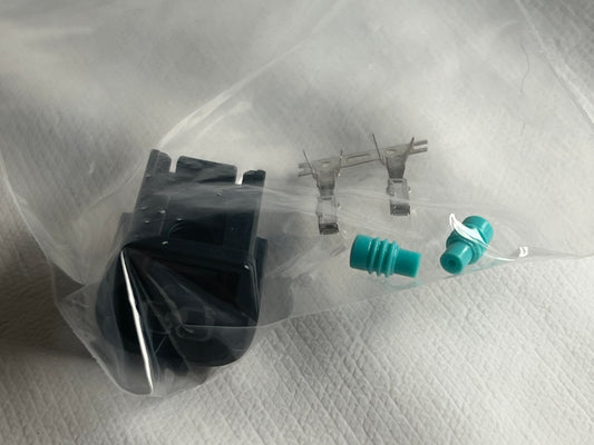 CRF300L/CRF300 RALLY ACCESSORY CONNECTOR