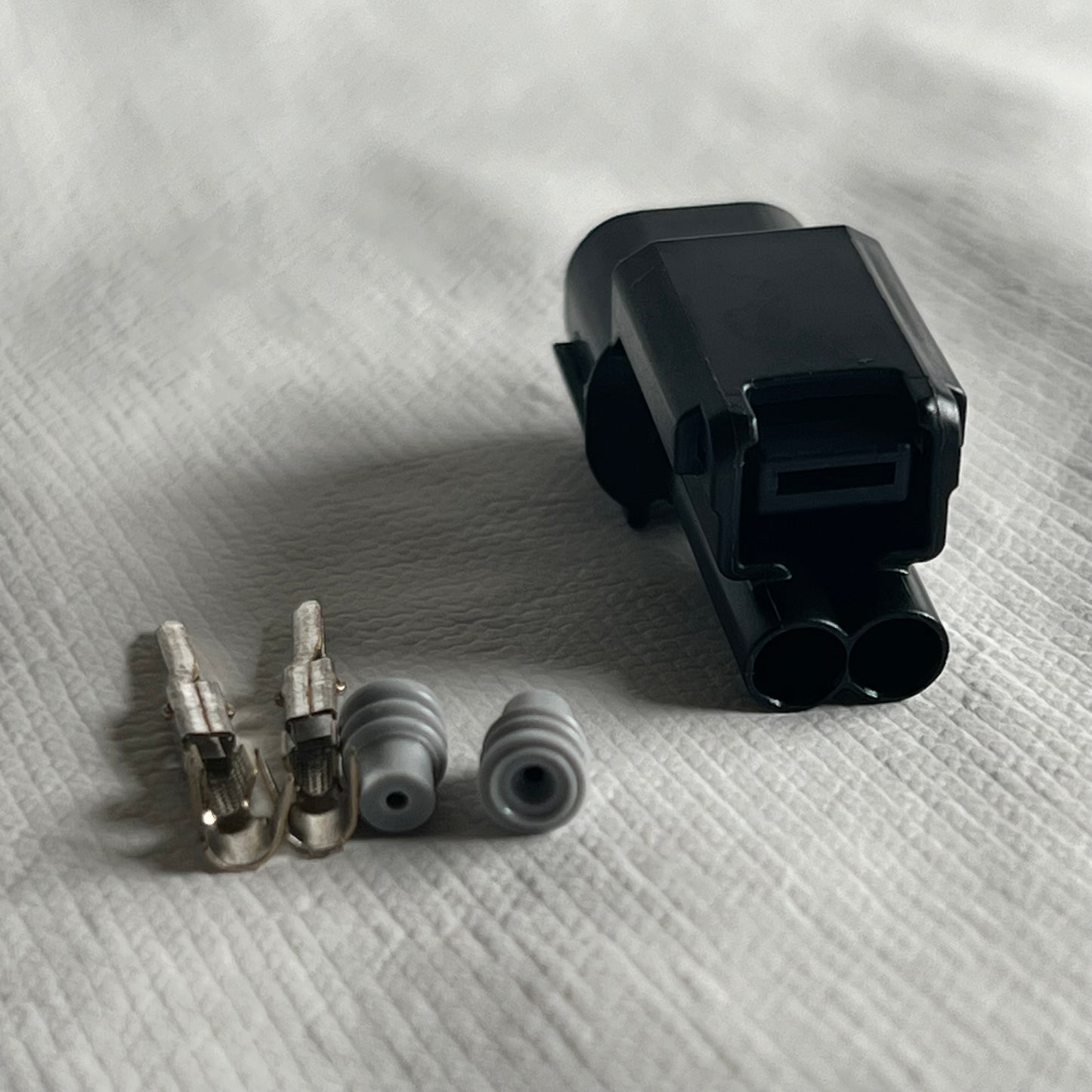 CRF300L/CRF300 RALLY MALE (BIKE SIDE) ACCESSORY CONNECTOR